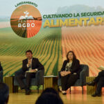 Parlamentarios se abren al mundo agrícola